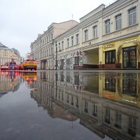 Пятницкая 5 ноября :: Михаил Бибичков