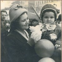 7 ноября 1957 года демонстрация :: Татьяна Машошина