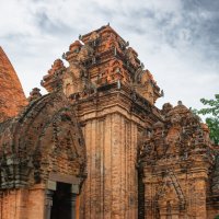 *** :: Николай Чекалин