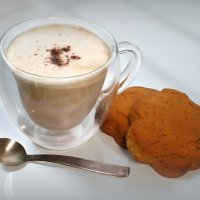 А любите ли вы с утра выпить чашечку ароматного капучино? :-) :: Андрей Заломленков А любите ли вы с утра выпить чашечку ароматного капучино? :-) :: Андрей Заломленков