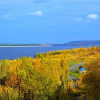 Новочебоксарск. Река Волга осенью (вид с Ельниковской рощи). :: Пётр Чернега Новочебоксарск. Река Волга осенью (вид с Ельниковской рощи). :: Пётр Чернега