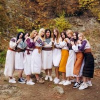 дівчата :: Степан Карачко