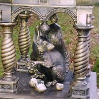 Белочка :: Сергей Кочнев