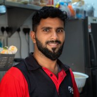 ПРОДАВЕЦ ШАУРМЫ (АДЖМАН ОАЭ) :: Александр 