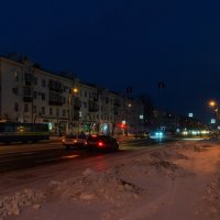 Утром на проспекте Ленина :: Виктор Иванович Чернюк Утром на проспекте Ленина :: Виктор Иванович Чернюк