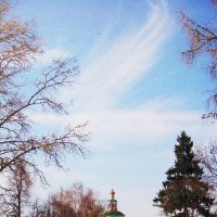 Дорога к церкви :: Людмила Смородинская