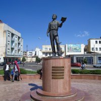 Памятник А.С Пушкину в Асмэре, Эритрея. :: unix (Илья Утропов) Памятник А.С Пушкину в Асмэре, Эритрея. :: unix (Илья Утропов)