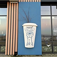 У кафе. :: Валерия Комова У кафе. :: Валерия Комова