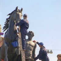 Санкт-Петербург. Перед Днём города. :: Игорь Олегович Кравченко