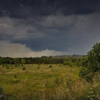 "Эти летние дожди. У поселка"© :: Владимир Макаров