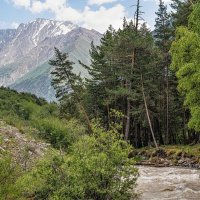 Предгорный пейзаж :: Константин Бобинский