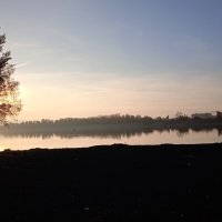 вечер на набережной :: Елена Шаламова