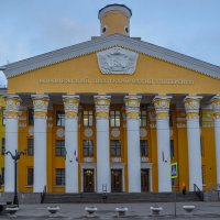 Здание Лесотехнического университета :: Татьяна Машошина