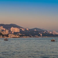 Вечер, город Сочи :: Игорь Сикорский Вечер, город Сочи :: Игорь Сикорский