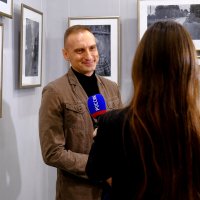 Павел Капустин на открытие своей выставки "Картинки из глубинки" :: Евгений Павел Капустин на открытие своей выставки "Картинки из глубинки" :: Евгений