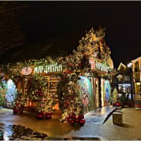 Прогулка по утреннему городу. :: Валерия Комова Прогулка по утреннему городу. :: Валерия Комова