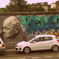 Вдоль Берлинской стены, на автобусе. :: Владимир Драгунский