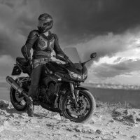 Он бывший гонщик... :: Ron Nessi Он бывший гонщик... :: Ron Nessi