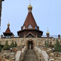 Храм С Радонежского :: Константин Снежин