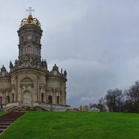 Знаменская церковь (церковь Знамения Пресвятой Богородицы),освящён храм в 1704 году.. :: Александр Герасенков Знаменская церковь (церковь Знамения Пресвятой Богородицы),освящён храм в 1704 году.. :: Александр Герасенков