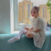 Мария на подоконнике заняла место кошки Аси. :: Лилия * Мария на подоконнике заняла место кошки Аси. :: Лилия *