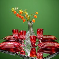 Красный хрусталь :: Юрий Лев Красный хрусталь :: Юрий Лев