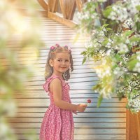 Я оглянулся посмотреть, не оглянулась ли она... :: Svetlana Galvez Я оглянулся посмотреть, не оглянулась ли она... :: Svetlana Galvez