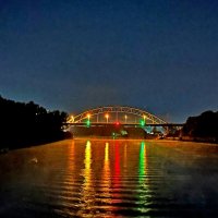 Яркий мостик. :: Vladimir Semenchukov