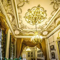 Длинный коридор особняка Половцова :: Георгий А