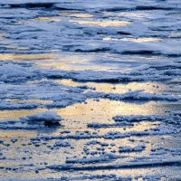 Новый лёд в процессе формирования :: Георгий А