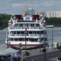 Теплоход "Георгий Жуков" :: Дмитрий Никитин