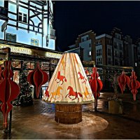 У Гостевого дома. :: Валерия Комова