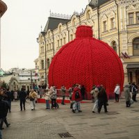 Арт повильон Красный шар :: Лилия .