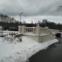 Мед. центр им. Логинова и его украшение :: Андрей Лукьянов