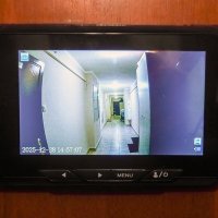 Видеоглазок дверной с камерой :: Валерий Иванович