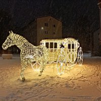 И на нашей площади снег! :: Veera V