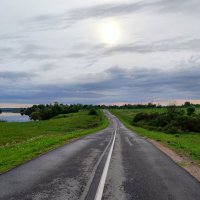 В сторону д.Скново :: Артем 