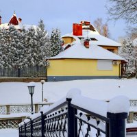 Лестница к пруду :: Сергей Карачин