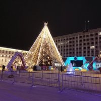 С Новым годом и Рождеством Христовым! :: Виктор 