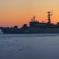 *** :: Сергей Григорьев