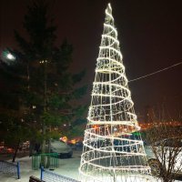 А у нас во дворе.. :: Василий 