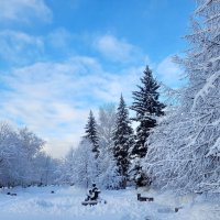 В сквере :: Галина Нестратова