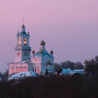 Покровский собор в лучах заката :: Любовь Сахарова Покровский собор в лучах заката :: Любовь Сахарова