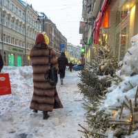 Городская Зарисовка :: юрий поляков