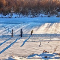 Семья на прогулке  :) :: Елена Хайдукова  ( Elena Fly )