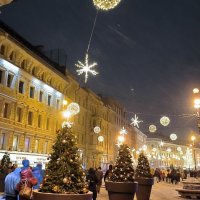 Еще сверкают новогодние огни! :: Ольга 