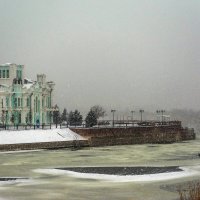 Астрахань. Здание ЗАГСа. Метель :: Владимир Жуков