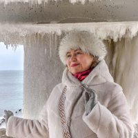 Как много девочек хороших... :: Sergey 