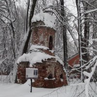 Башни въездных ворот, усадьба Апраксиных :: fogmeadowww m