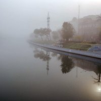 Осенний туман :: Владимир Жуков Осенний туман :: Владимир Жуков
